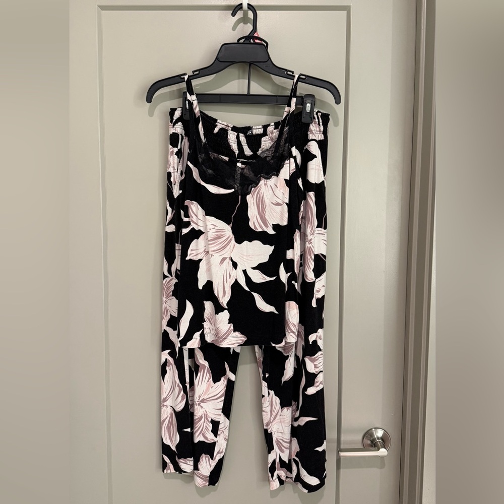 SOMA pajama set